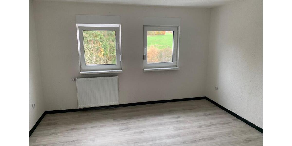Mehrfamilienhaus, Wohnhaus Bad Berleburg - 11 Zimmer, 235 m&sup2;, 385.000&euro; | Angebot:26913501
