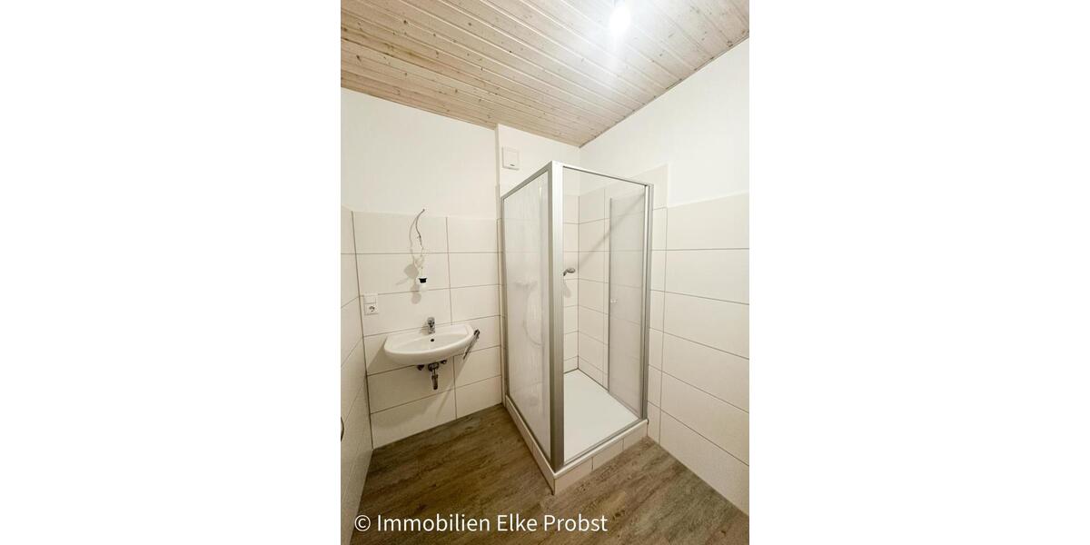 Etagenwohnung Waldmünchen - 3 Zimmer, 75 m&sup2;, 550&euro; | Angebot:26670319