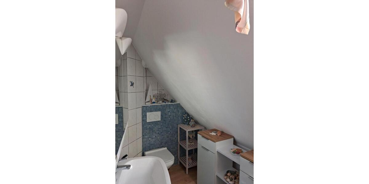 Einfamilienhaus Mundelsheim - 7 Zimmer, 170 m&sup2;, 550.000&euro; | Angebot:27045428