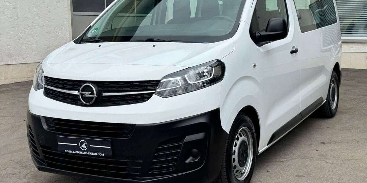 Opel Vivaro 85.000 km 21.490 &euro; Willmering 93497