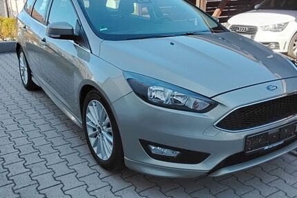 Ford Focus 117.700 km 8.900 &euro; Steinheim am Albuch 89555
