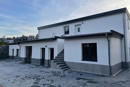 Moderne Erdgeschoßwohnung in Engelskirchen-Wiehlmünden ab 01.08.2025