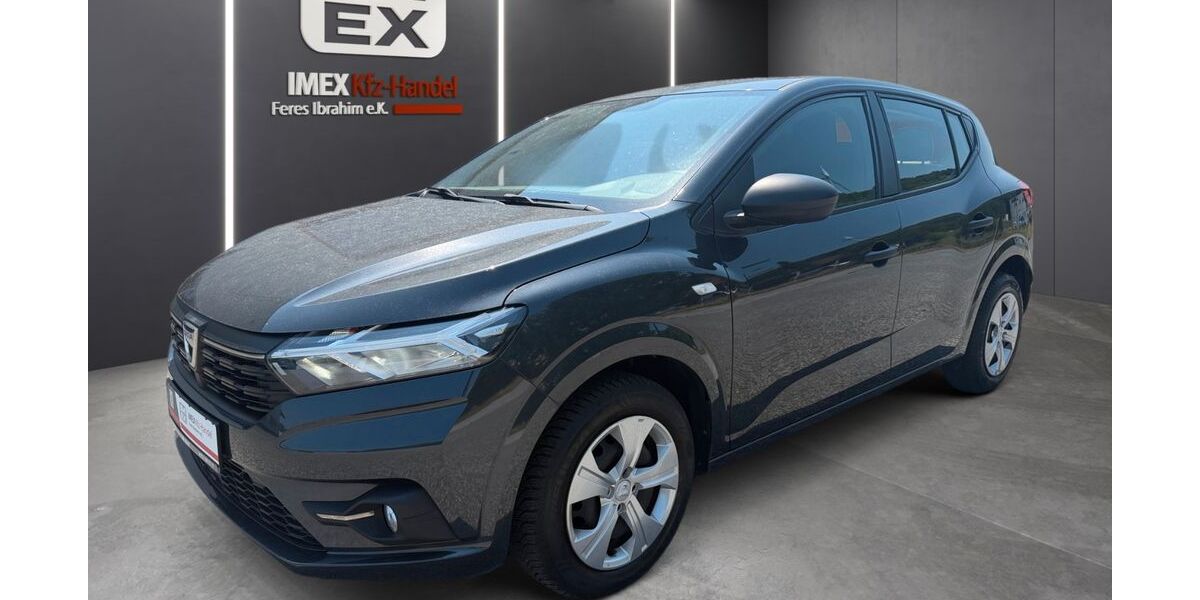 Dacia Sandero 106.000 km 8.999 &euro; Marl 45772