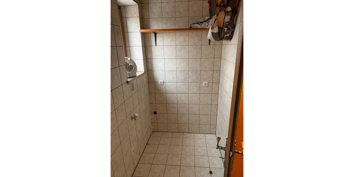 Erdgeschoßwohnung Luhe-Wildenau Wildenau - 4 Zimmer, 90 m&sup2;, 650&euro; | Angebot:26136132