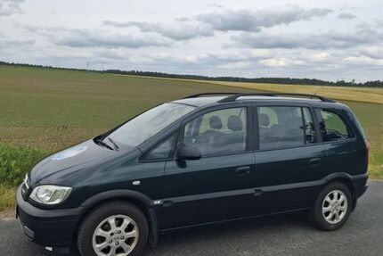 Opel Zafira 163.000 km 2.250 &euro; Karwitz 29481