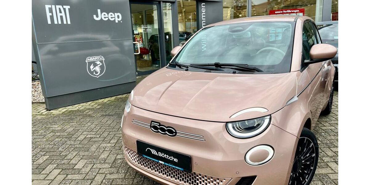 Fiat 500e 9.837 km 22.990 &euro; Dessau-Roßlau 06842