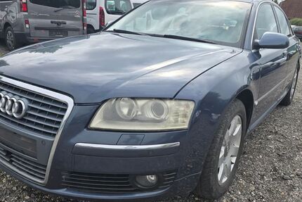 Audi A8 521.118 km 2.990 &euro; Taucha 04425