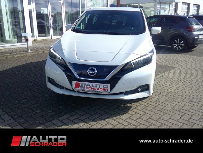 Nissan Leaf 19.907 km 16.600 € Braunschweig 38112