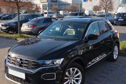 VW T-Roc 46.820 km 18.900 &euro; Berlin 13407