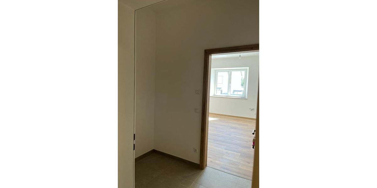 Erdgeschoßwohnung Plattling - 2 Zimmer, 56 m&sup2;, 620&euro; | Angebot:26292302