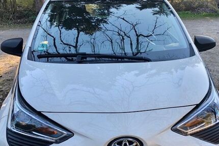 Toyota Aygo (X) 64.500 km 10.400 &euro; Neuötting 84524