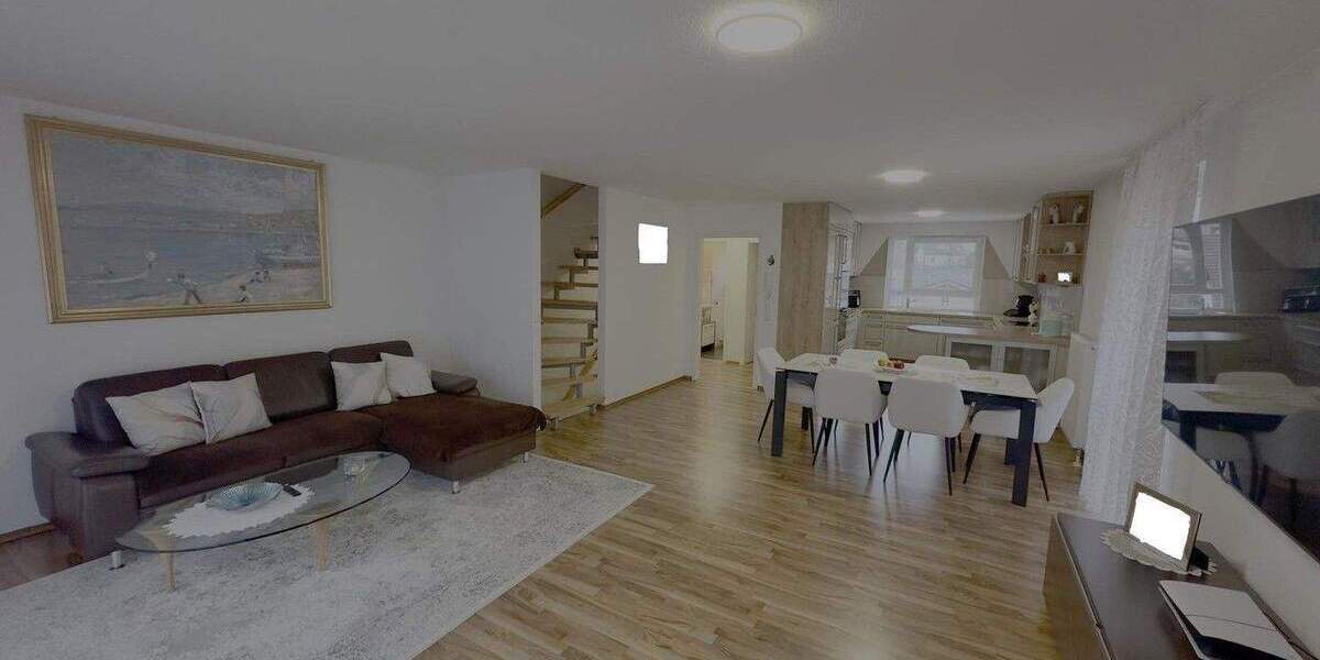 Reihenendhaus Pfinztal Kleinsteinbach - 6 Zimmer, 195 m&sup2;, 625.000&euro; | Angebot:25702354