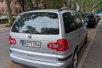 VW Sharan 131.000 km 4.250 &euro; Duisburg 47166