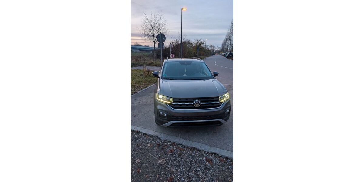 VW T-Cross 70.000 km 15.099 &euro; Unterföhring 85716