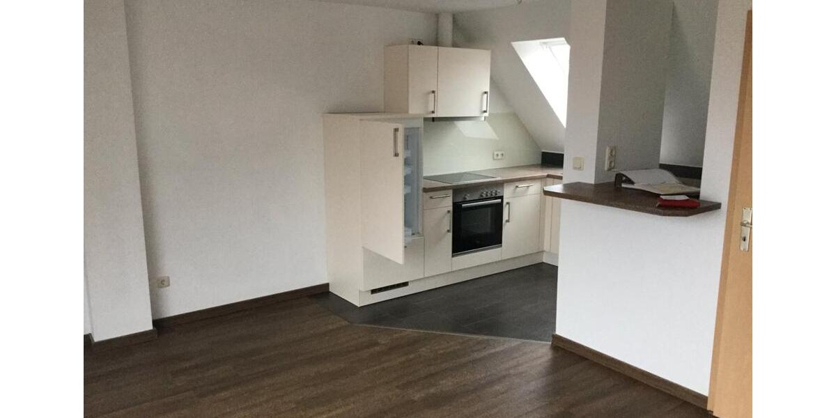 Dachgeschoßwohnung Zeven - 2 Zimmer, 40 m&sup2;, 410&euro; | Angebot:26252470