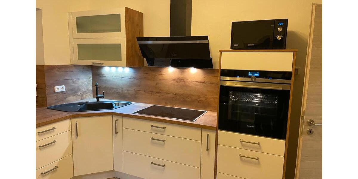 Zweifamilienhaus mit Pool und Wintergarten 8 zimmer