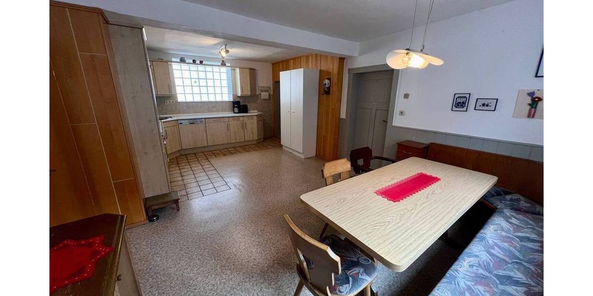 Einfamilienhaus Sontra / Krauthausen Krauthausen - 1 Zimmer, 321 m&sup2;, 249.000&euro; | Angebot:25735912