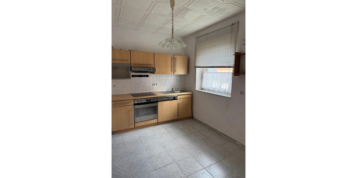 Bungalow Rühen - 6 Zimmer, 200 m&sup2;, 220.000&euro; | Angebot:26872052