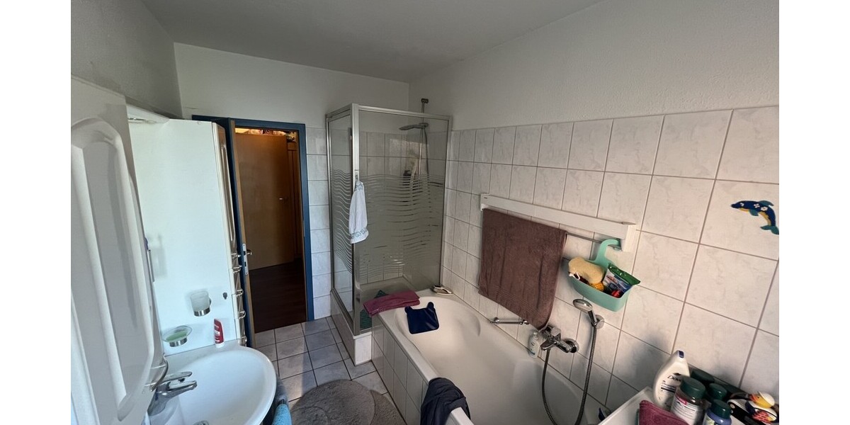 RESERVIERT! Großzügiges Zweifamilienhaus Gestringen– perfekt für Großfamilien oder Kapitalanleger - Zweifamilienhaus Espelkamp | Angebot:26695811