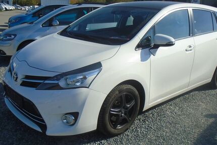 Toyota Verso 160.000 km 12.950 &euro; Wildau 15745