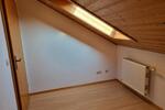 Dachgeschoßwohnung Ortenburg - 2.5 Zimmer, 63 m&sup2;, 520&euro; | Angebot:25342285