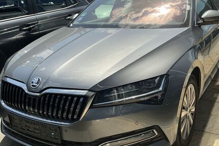Skoda Superb 125.602 km 21.500 &euro; Eitorf 53783