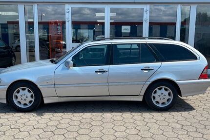 Mercedes-Benz C 240 136.568 km 5.970 &euro; Winsen (Luhe) 21423