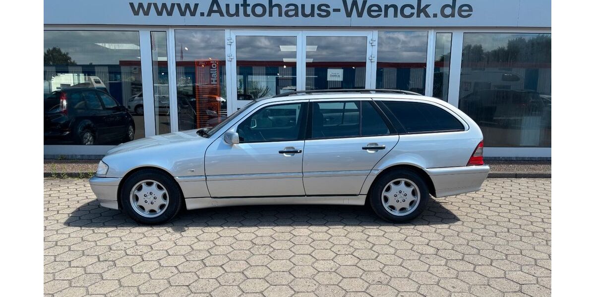 Mercedes-Benz C 240 136.568 km 5.970 &euro; Winsen (Luhe) 21423