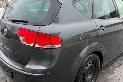 Seat Altea 227.000 km 1.499 &euro; Rosenheim 83024