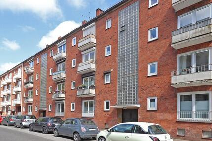 Wohnglück mit Charme – 2-Zimmer-Wohntraum mit Südbalkon in gepfle