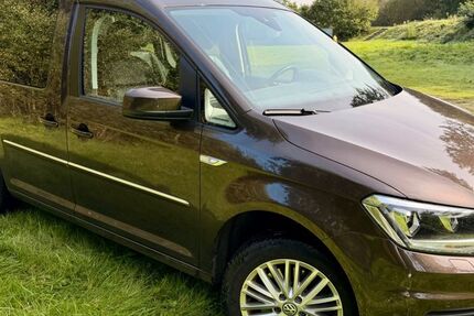 VW Caddy 136.000 km 16.400 &euro; Pahlen 25794