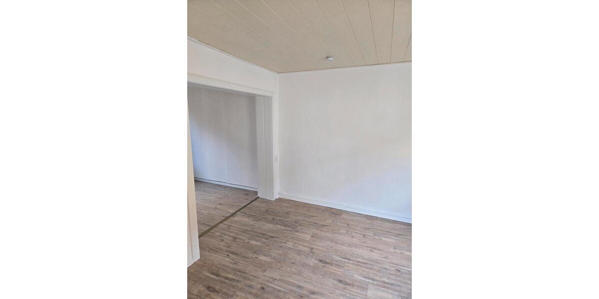 Reihenhaus Kyritz - 3 Zimmer, 81 m&sup2;, 670&euro; | Angebot:24865476