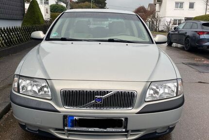Volvo S80 192.000 km 4.750 &euro; Esslingen 73734