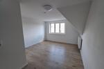Dachgeschoßwohnung Geisenhausen - 4 Zimmer, 91 m&sup2;, 990&euro; | Angebot:26636176