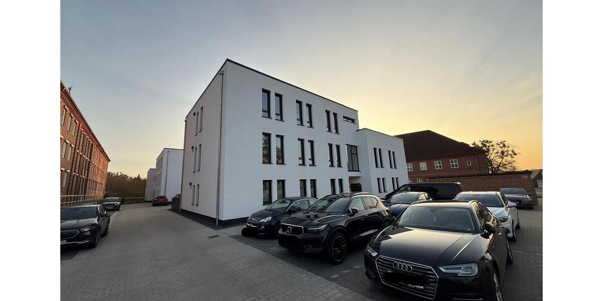 Etagenwohnung Ludwigslust - 4 Zimmer, 105 m&sup2;, 1.100&euro; | Angebot:25966505