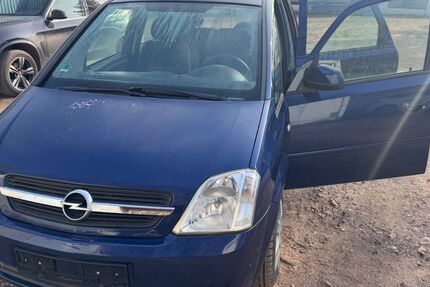 Opel Meriva 180.000 km 850 &euro; Tambach-dietharz 99897