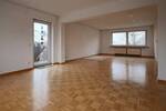 2-Zimmer-Wohnung mit Dachterrasse und Kfz-Stellplatz