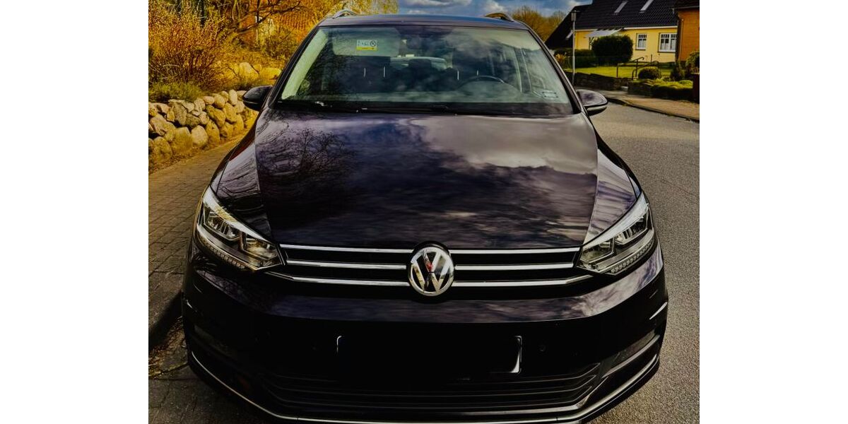 VW Touran 145.000 km 17.600 &euro; Fleckeby 24357