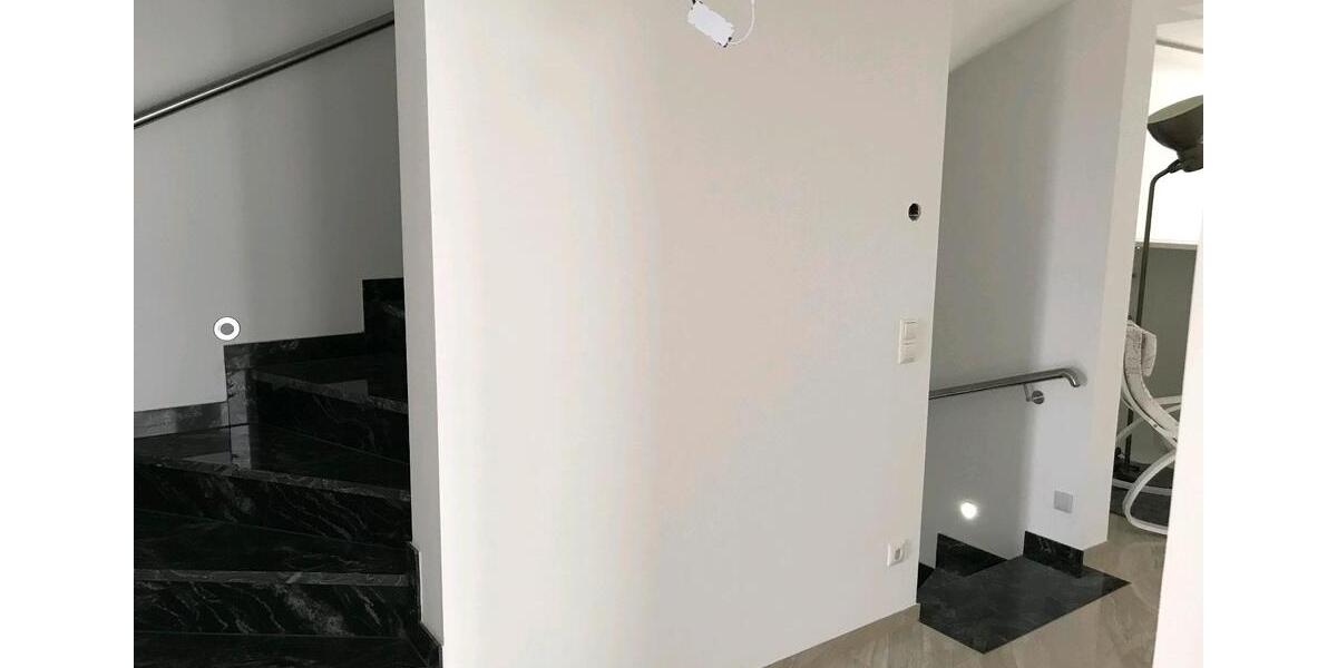 Doppelhaushälfte Nieder-Olm Olm - 5.5 Zimmer, 193 m&sup2;, 3.050&euro; | Angebot:25103577