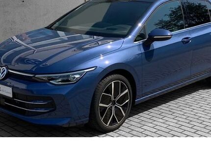 VW Golf 9.500 km 42.399 € Cottbus 03044