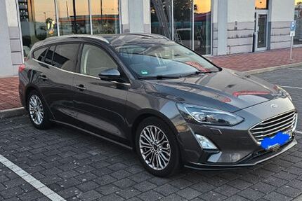 Ford Focus 146.000 km 11.500 &euro; Klingenberg 63911