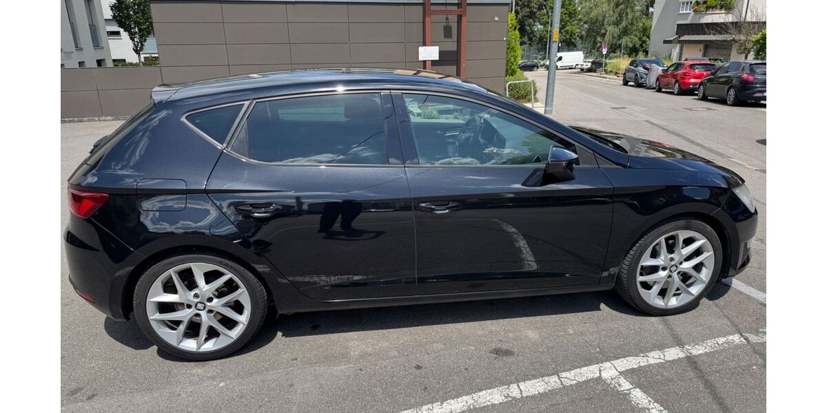 Seat Leon 230.000 km 7.800 &euro; Stuttgart 70437