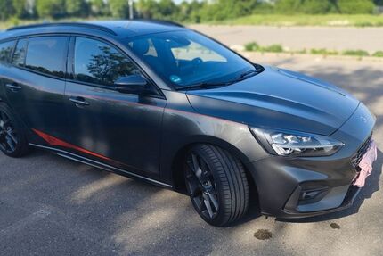 Ford Focus 118.000 km 18.200 &euro; Neusäß 86356