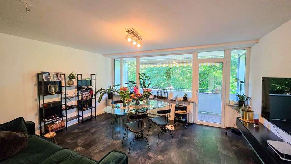 Wohnung zum Kaufen in Karlsruhe Bergwald 295.000 € 79 m²