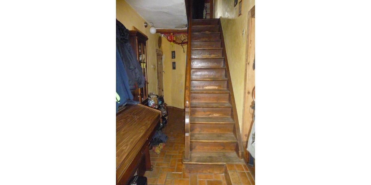 Einfamilienhaus Hersbruck - 5 Zimmer, 180 m&sup2;, 215.000&euro; | Angebot:26803615