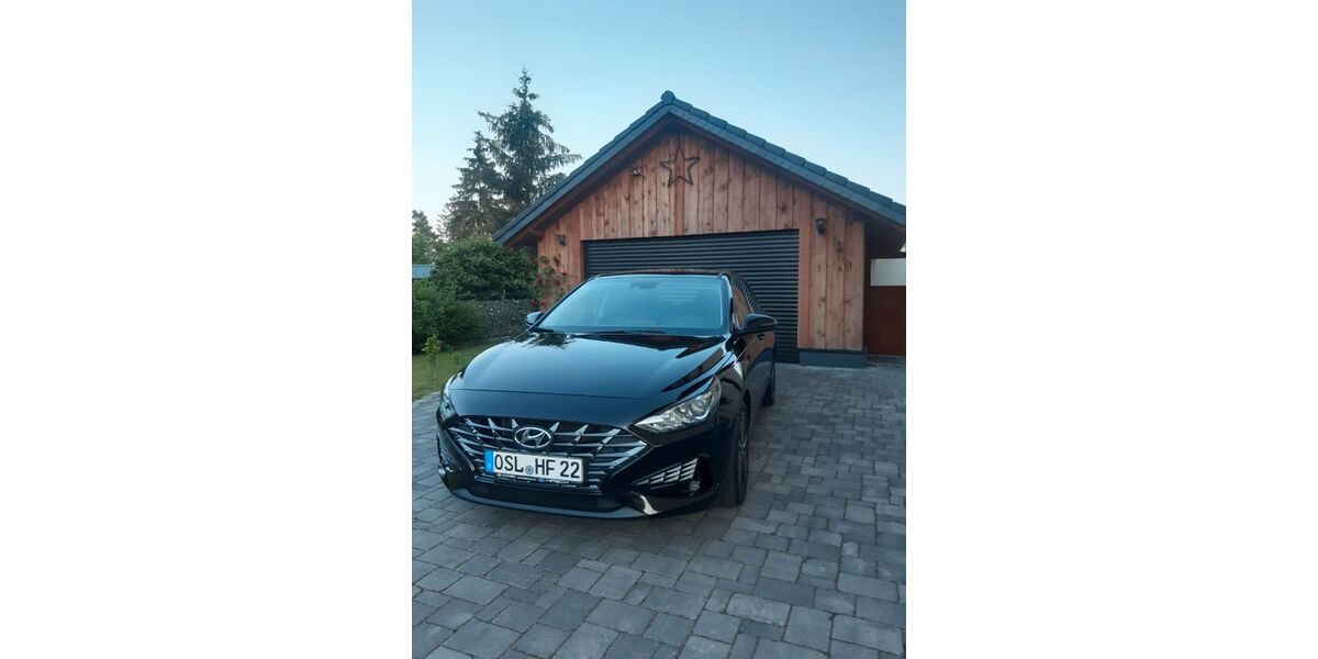 Hyundai i30 51.500 km 14.999 &euro; Großräschen 01983