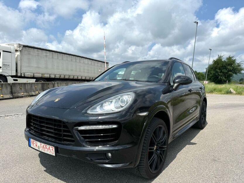 Cayenne