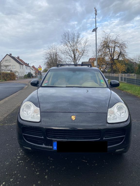 Porsche Cayenne 260.000 km 6.200 € Hasselroth 63594