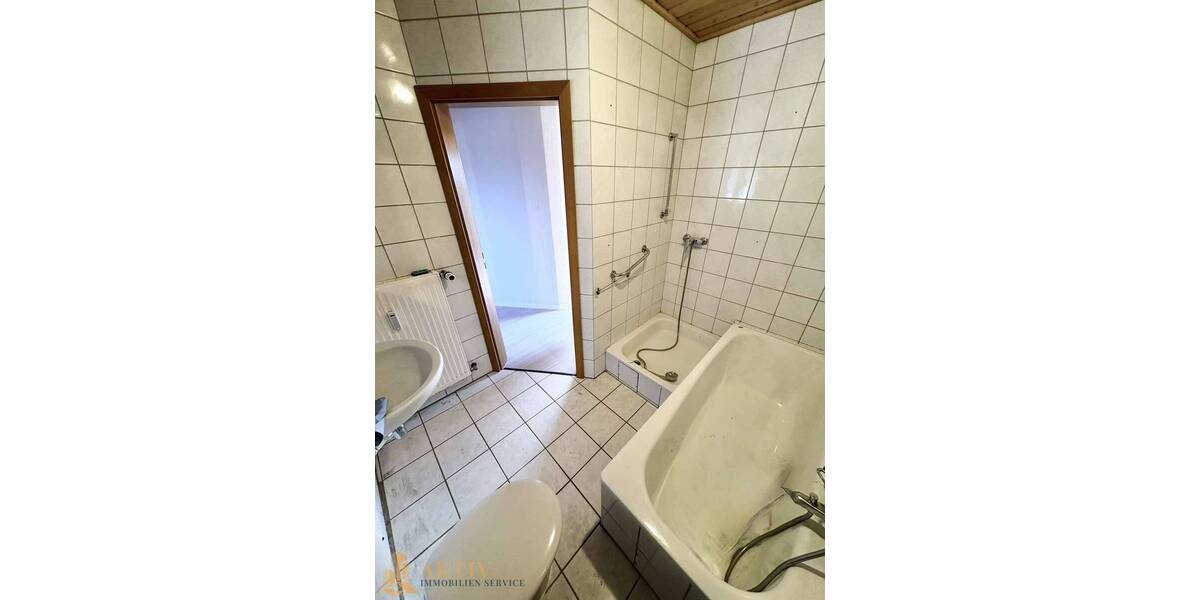 Etagenwohnung Niederdorfelden - 3 Zimmer, 60 m&sup2;, 650&euro; | Angebot:26824678