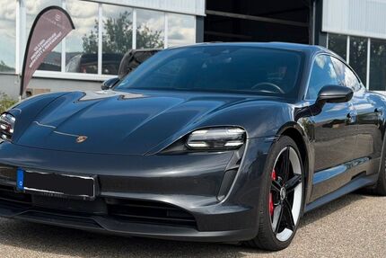 Porsche Taycan 48.813 km 64.980 &euro; Villingen-Schwenningen 78052